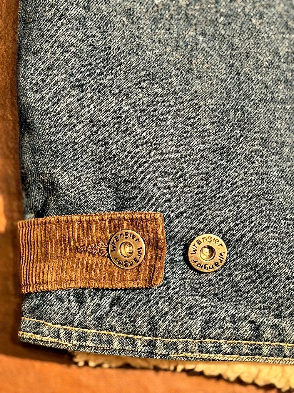 Wrangler Hero Sherpa Lined Denim Vest with Corduroy Collar XL - Picture 5 of 6